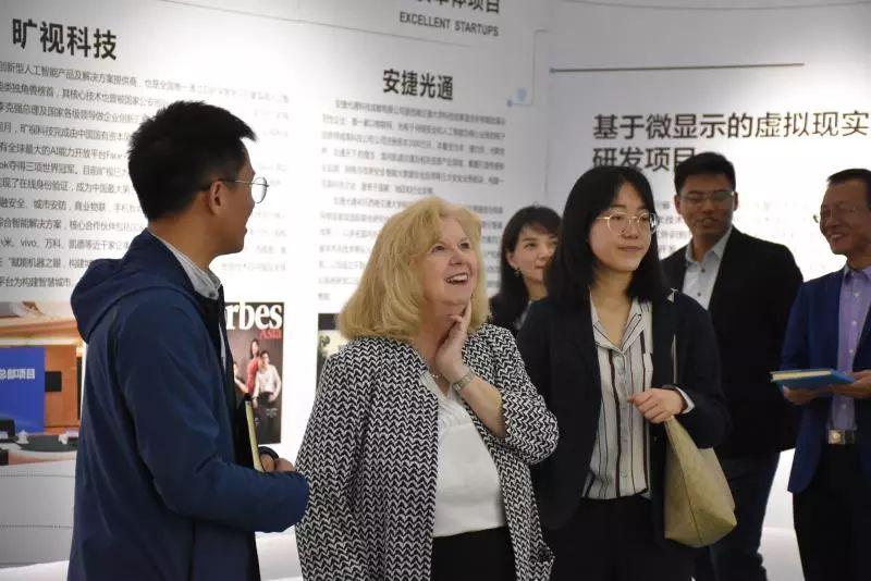 摩根大通最新动态解析，如何获取并分析今日美中摩根消息