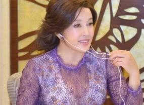 刘晓庆最新发型，时尚与传统的完美融合